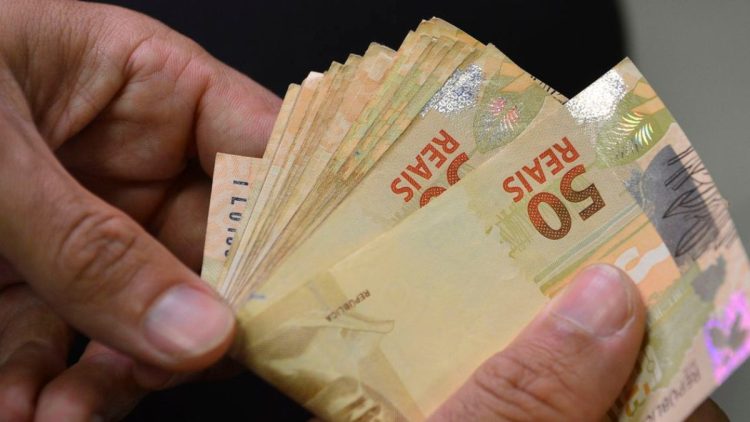 Titulares do ex-auxílio brasil ficam espantados após ALTO VALOR nas suas contas