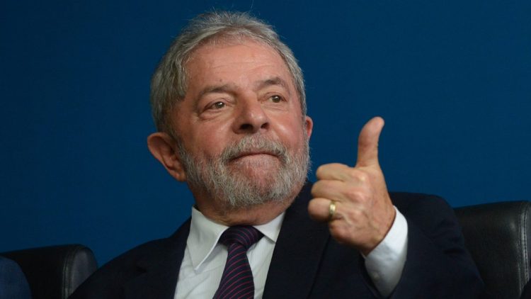 Brasileiros com doenças desta lista ganham BÔNUS confirmado pelo governo; veja se você é um dos sortudos