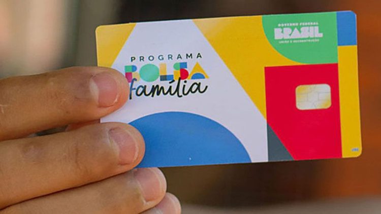 Bolsa família revela que mais de 51 mil famílias podem NÃO RECEBER o benefício; veja como evitar