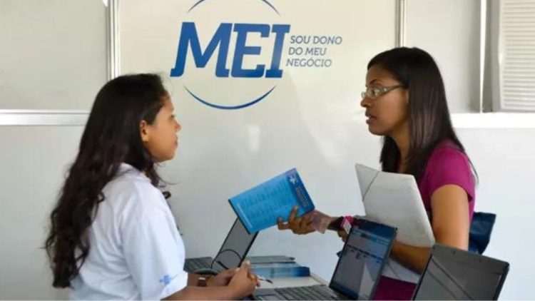 MEI excluído do Simples Nacional? Saiba como ajustar situação cadastral