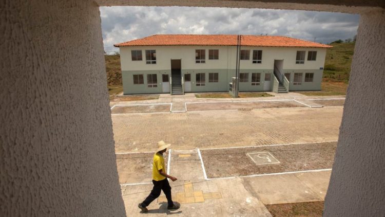 FIM DO ALUGUEL! Governo explica como funcionará a isenção do pagamento a partir de 2024