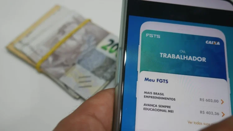 Saque-aniversário do FGTS vai acabar? Saiba como resgatar o saldo