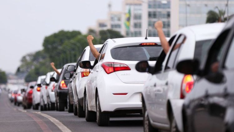 Uma conta a menos para pagar! Proprietários de carros com mais de 10 anos ficam livres do IPVA