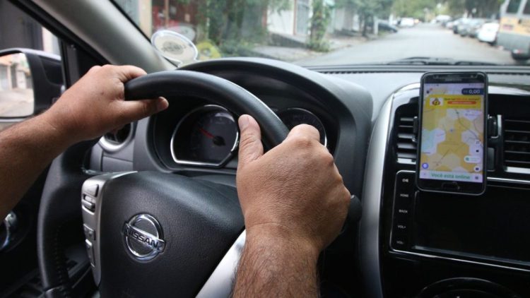 IPVA 2024 tem datas de pagamento ALTERADAS para placas finais 1, 2 e 3 em SP; entenda