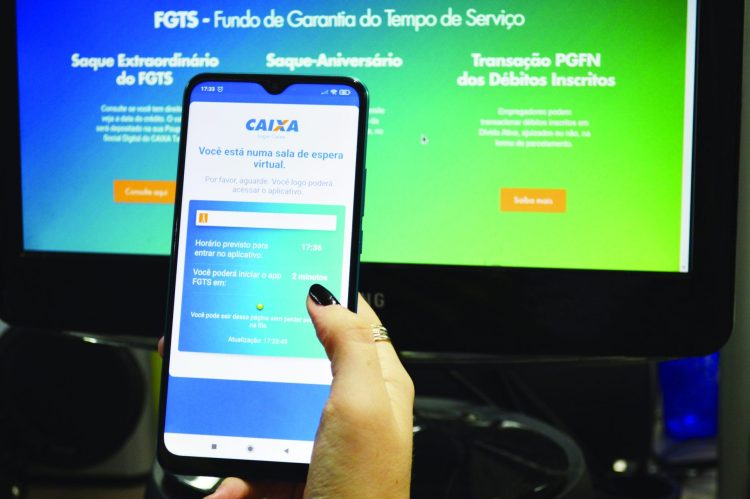 Saque especial pelo FGTS é aprovado para trabalhador CLT a partir de 2020