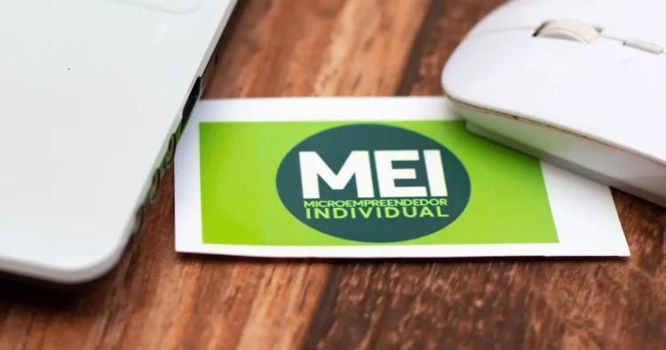 MEI: Descubra como ficar em dia com a Receita e evitar cancelamento do CNPJ