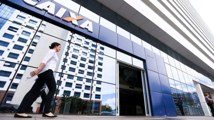 Quarta de cinzas: Que horas os bancos abrem? estabelecimentos funcionam? Entenda o expediente de hoje