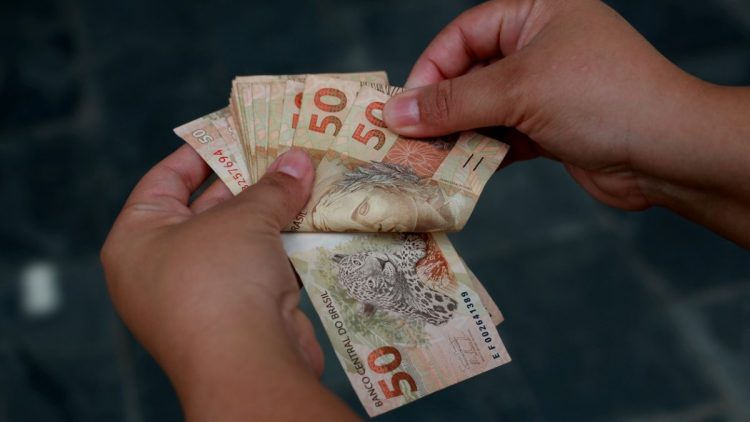 Você pode ter que pagar pensão atrasada do seu sobrinho após irresponsabilidade do seu irmão