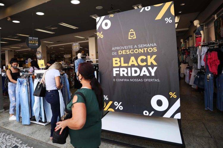 Black Friday COMEÇANDO! Procon faz importante alerta de segurança aos consumidores