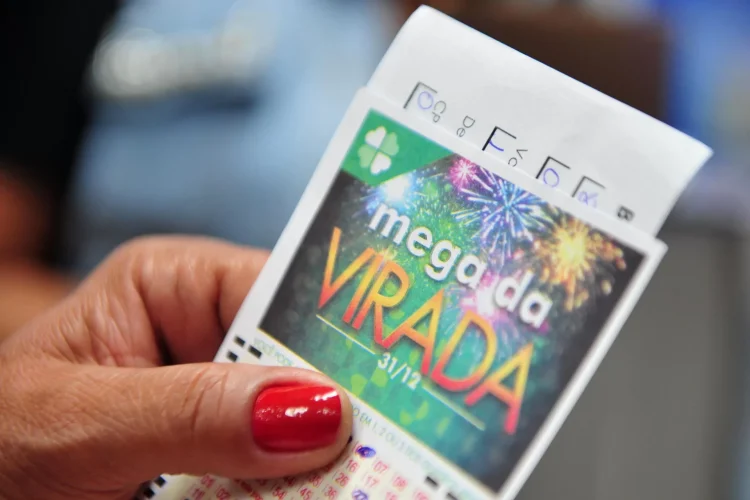 Ganhadores da Mega da Virada ainda não tiraram prêmio de quase R$ 80 milhões; veja se você é o sortudo