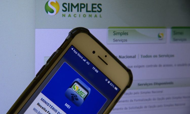 Atenção, MEI! Agora você pode pagar a DAS usando cartão de crédito - Confira as condições