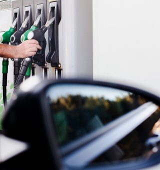 Gasolina ou etanol? Veja agora qual o combustível mais em conta para o seu veículo