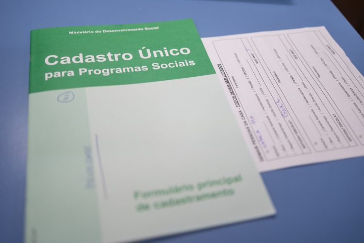 CadÚnico atualiza a lista dos benefícios pagos em 2024 e seus critérios