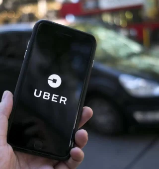 Uber atualiza lista de carros que serão aceitos na plataforma em 2024