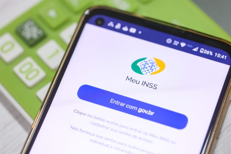 Aposentadorias de dezembro são divulgadas pelo INSS com valores decepcionantes