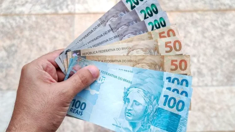FGTS autoriza saque com retirada no valor de R$ 6 mil e lista de aprovados é liberada
