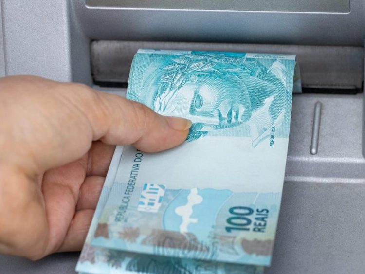 Novo benefício de R$ 3 mil da Caixa é liberado para salvar o bolso de lista de CPFs
