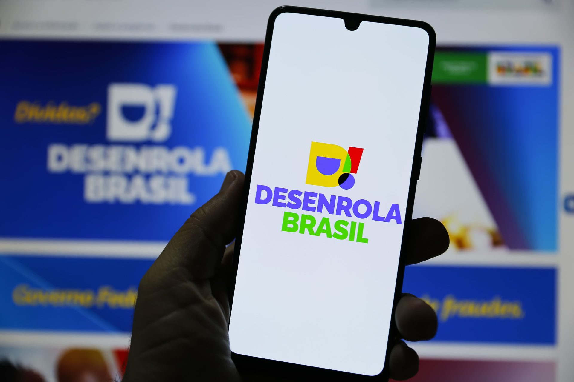 Desenrola Brasil: veja as novas regras para LIMPAR o seu nome pagando barato
