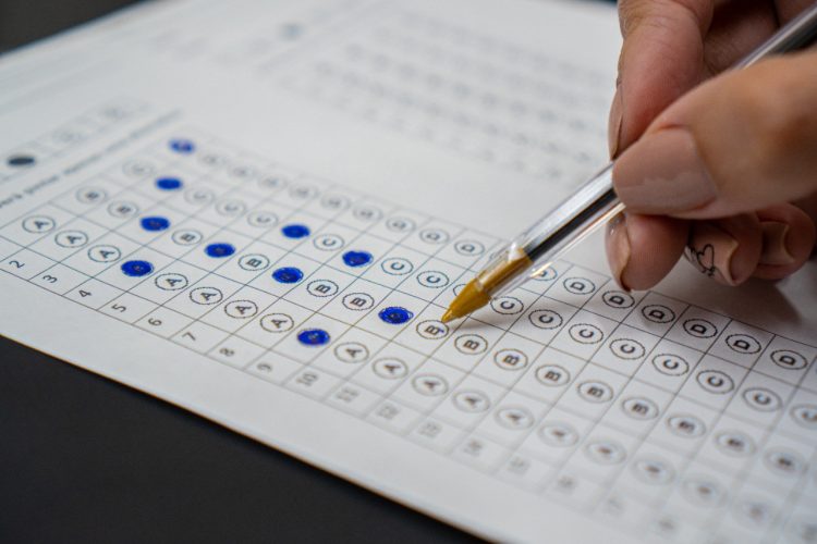 Concurso do TSE tem inscrições chegando ao fim; concorra a 412 vagas e receba até R$ 13.994,78