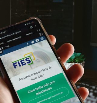 Caixa inicia as inscrições do Fies 2024 por tempo LIMITADO; acompanhe o calendário