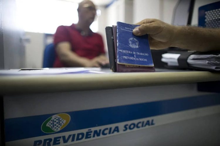 Aposentados do INSS são pegos de surpresa com novidades sobre o reajuste salarial
