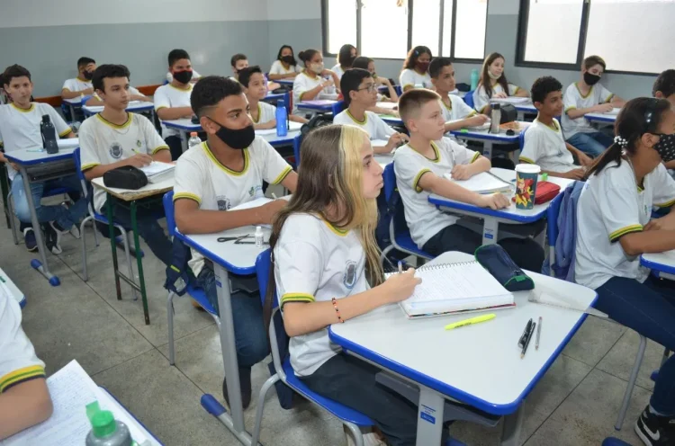 Matrícula escolar 2024: lista de documentos exigidos é atualizada e já pode ser consultada