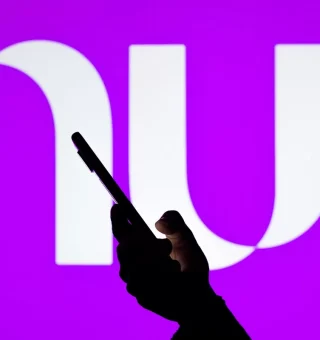 Nubank anuncia ENCERRAMENTO de serviço no app e deixa clientes surpresos; veja