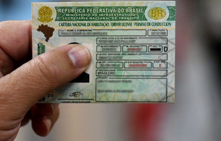 App da nova CNH ganha busca por instrutores e sistema de avaliação igual ao Uber