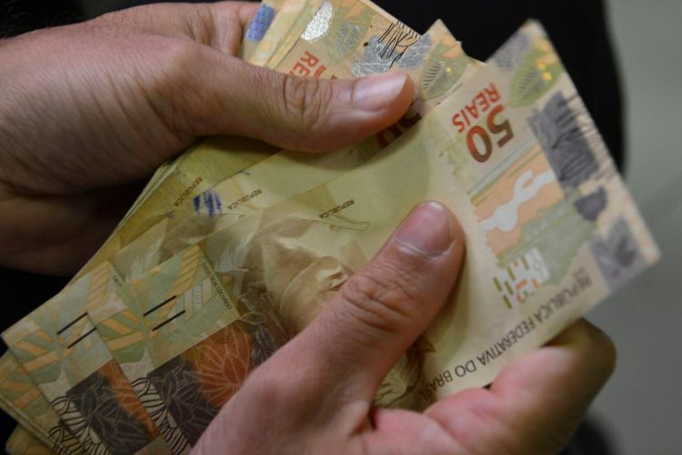 BPC pelo CPF: saiba como solicitar e consultar