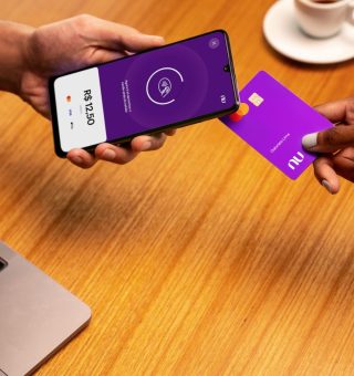 Nubank inova e transforma celular em maquininha de cartão para clientes