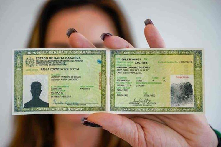 Não seja pego de surpresa: faça a atualização do RG e CPF agora