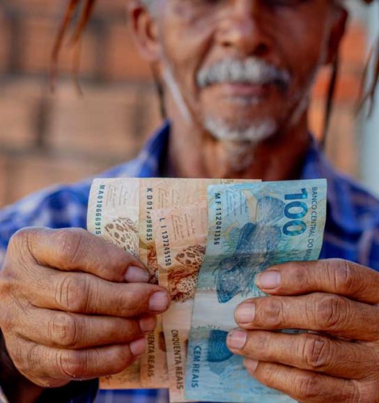13º dos idosos: Quando vai cair? Planeje-se para o pagamento de 2025 e garanta sua grana!