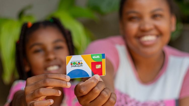 Bolsa Família 2026: Pagamento antecipado de janeiro já está liberado; veja quem recebe primeiro