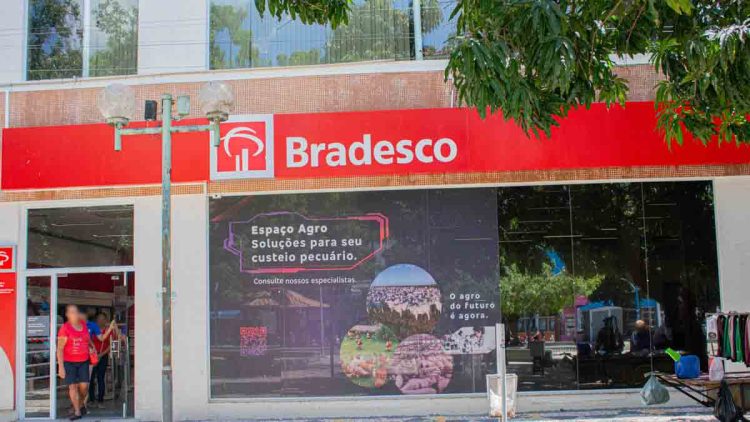 Alerta aos clientes Bradesco com conta poupança; banco emite comunicado com novos informes
