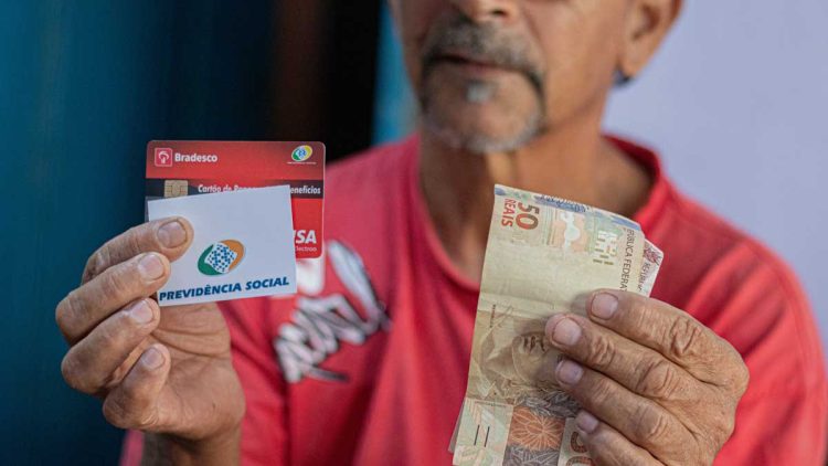 ALTA em importante tarifa do INSS foi anunciada e afetará o bolso dos idosos