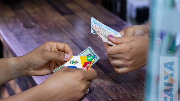 Bolsa Família 2026: como consultar o pagamento antecipado e receber seu dinheiro