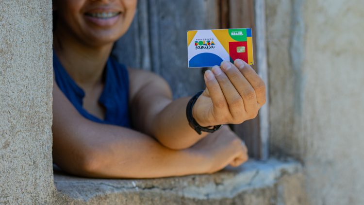 Quem tem direito ao Bolsa Família em 2026? Tudo o que você precisa saber
