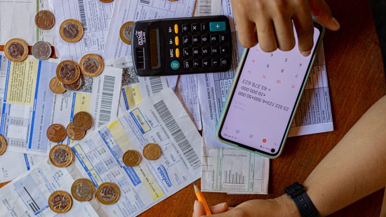 5 Dicas para negociar suas dívidas atrasadas com menos juros