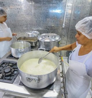 SEM fome! Lula regulamenta importante projeto para alimentar os mais pobres