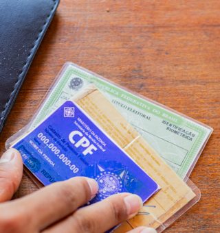 ALERTA emitido para quem tem a carteira de identidade ANTIGA e CPF final 1,2,3,4,5,6,7,8,9 e 0; entenda