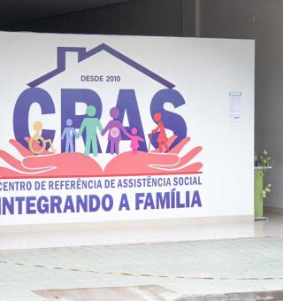 Sinal verde do CRAS! Brasileiros são convocados para receber auxílio de R$ 3,4 mil; confira se tem direito