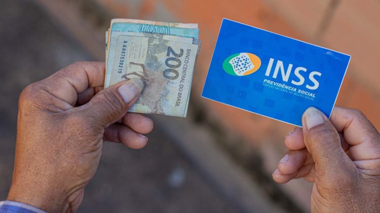 INSS emite comunicado e libera pagamento do 13º para aposentados e você pode ser um deles