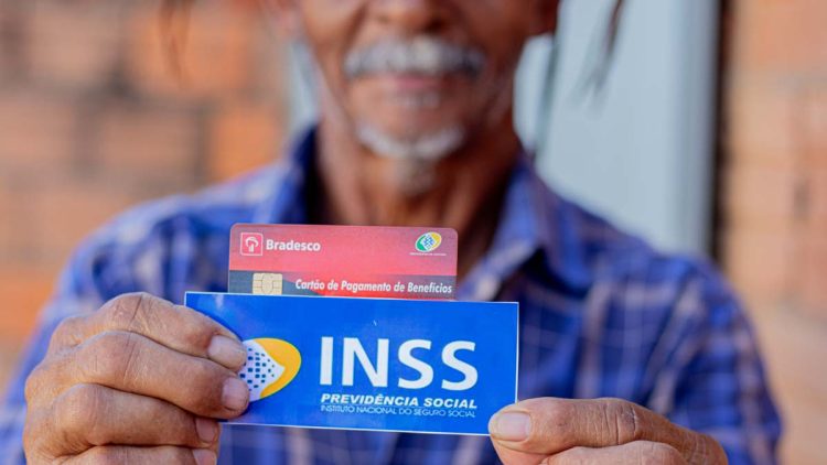 Nem 55, nem 65: Descubra qual a idade mínima para se aposentar em 2026
