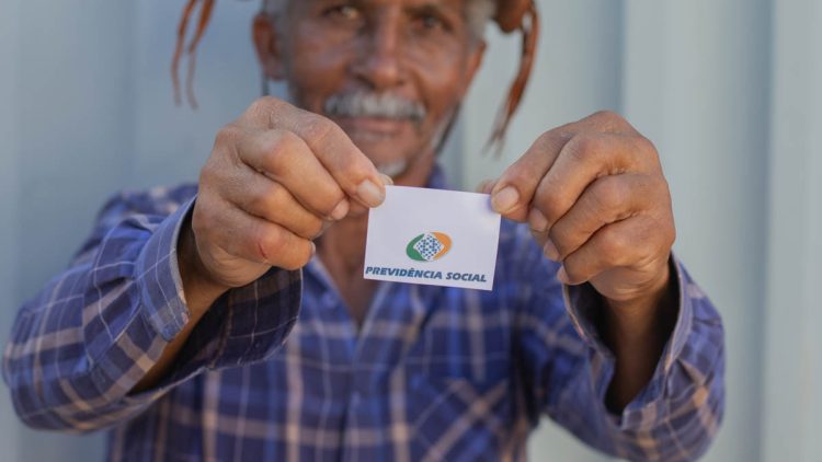 Atualizada a lista de profissões de alto risco que dão direito a aposentadoria especial