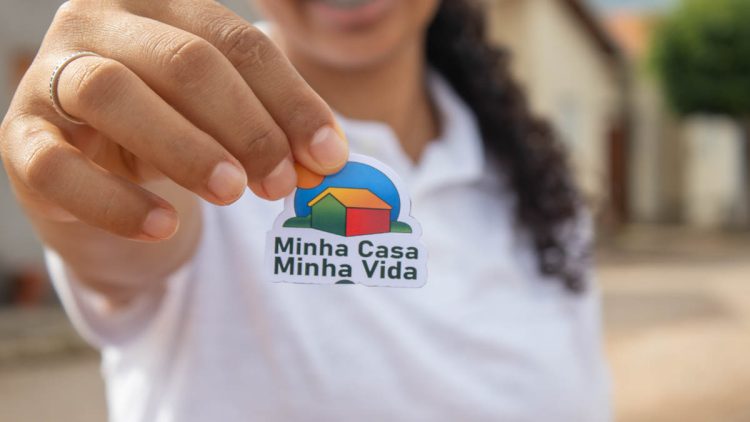 AGORA: Minha Casa Minha Vida libera imóveis de R$ 600 mil e renda de até R$ 13 mil; veja se você entra