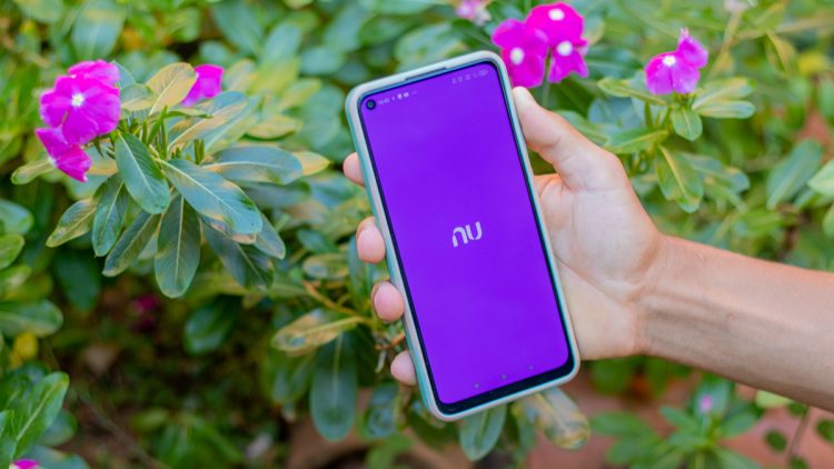 Nubank apresenta chip físico do Nucel e muda os planos disponíveis; entenda