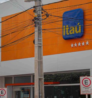 Itaú manda AVIGO GERAL para clientes e mudança começa em outubro