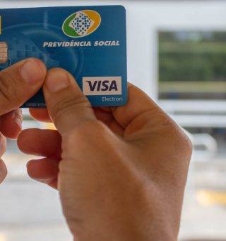 Atenção aposentados! Mudanças no INSS trazem visitas domiciliares e novas exigências