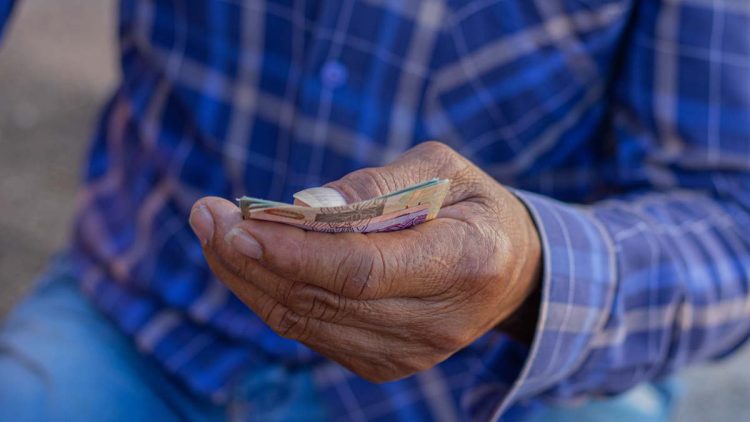 Calendário do INSS tem datas liberadas para finais 1, 2, 3, 4, 5, 6, 7, 8, 9 e 0 - Veja as datas