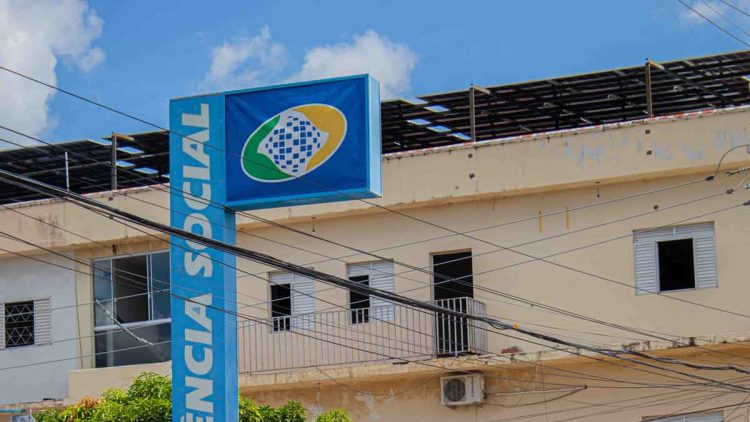 INSS anuncia nova proibição do consignado para ESSES beneficiários; veja se você está na lista